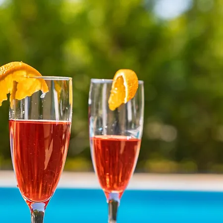 Casa Celeste With Private Pool - Happy Appartement