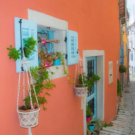 Casa Celeste With Private Pool - Happy Apartment *