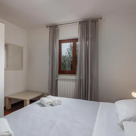 Apartment Casa Celeste With Private Pool - Happy *