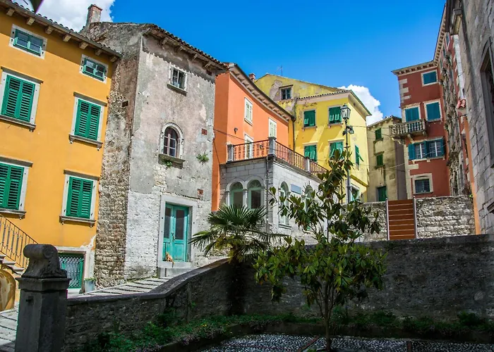 Casa Celeste With Private Pool - Happy Appartamento